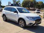 2020 Mitsubishi Outlander ES