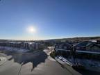 Spacious Penthouse w/ Mountain Views & Top Amenit