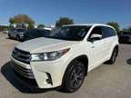 2018 Toyota Highlander Hybrid LE w/Entune Audio,