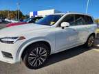 2021 Volvo XC90 T6 Momentum