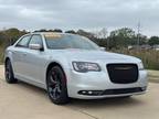 2022 Chrysler 300 S V6