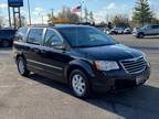 2010 Chrysler Town And Country Touring