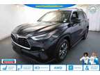 2022 Toyota Highlander Gray, 35K miles
