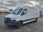 2025 Mercedes-Benz Sprinter Cargo 170 WB Extended