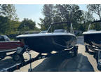 2024 Bayliner M19
