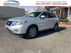 Used 2015 Nissan Pathfinder for sale.