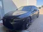 2022 Lexus IS 350 F SPORT w/Intuitive Park-assist & Sunroof