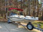 21 foot Avenger Bay Runner 210V