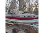 14 foot Smoker Craft 142 magnum