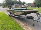18 foot Alumacraft MV1860AW