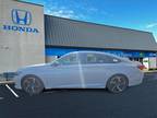 2022 Honda Accord White, 30K miles
