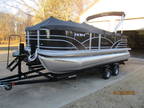 21 foot Slyvan Mirage 8520