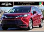 2021 Toyota Sienna LE 8 Passenger
