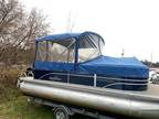 2014 Sunchaser Classic 8520 Boat for Sale