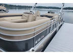2014 Bennington 24 SSLDX - Aft Dinette **TRI-TOON**
