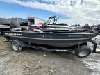 2020 Tracker Guide V-16 Laker DLX T Boat for Sale
