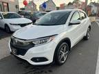Used 2021 Honda HR-V for sale.