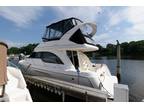 2004 Meridian 381 Sedan Boat for Sale