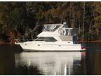 1999 Bayliner 4087 Aft Cabin Motoryacht Boat for Sale