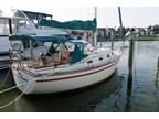 1996 Island Packet 29 Boat for Sale