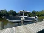 2020 Robalo R317 Dual Console Boat for Sale