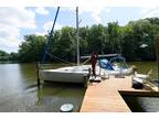 1996 Beneteau Oceanis 351 Boat for Sale