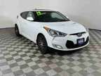 2014 Hyundai Veloster Base w/Black