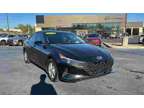 2022 Hyundai Elantra SE