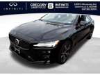 2024 Volvo S60 B5 Plus Dark Theme
