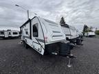 2022 Winnebago Micro Minnie 2225RL