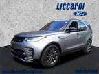 2022 Land Rover Discovery P300 S R-Dynamic