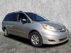2009 Toyota Sienna CE 7-Passenger