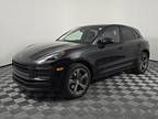 2022 Porsche Macan