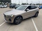 2023 Volvo XC60 B6 Ultimate Bright Theme