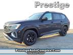 2025 Volkswagen Atlas Peak Edition 4Motion