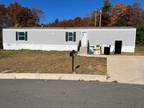 2020 Elation PA, SHAVERTOWN - 2020 ELATION single section for sale.