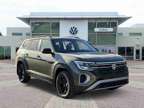 2024 Volkswagen Atlas Peak Edition SE w/Technology