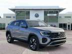 2024 Volkswagen Atlas Cross Sport SE w/Technology