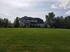 Large, Executive Home, Secluded, but close to city