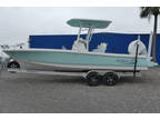 2025 Robalo 246 Cayman