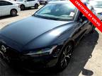 2024 Volvo S60 B5 Plus Dark Theme