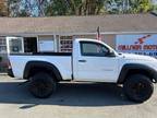 2009 Toyota Tacoma White, 179K miles