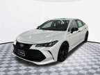 2022 Toyota Avalon Hybrid XSE