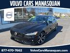 2024 Volvo S60 B5 Plus Dark Theme