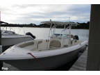 2021 Sailfish 242 CC