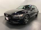 2024 Volvo S60 B5 Plus Dark Theme