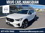 2024 Volvo XC40 B5 Plus Dark Theme