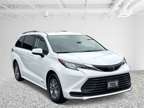 2021 Toyota Sienna LE 8 Passenger