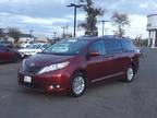 2017 Toyota Sienna XLE 8-Passenger