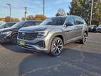 2025 Volkswagen Atlas SEL Premium R-Line 4Motion